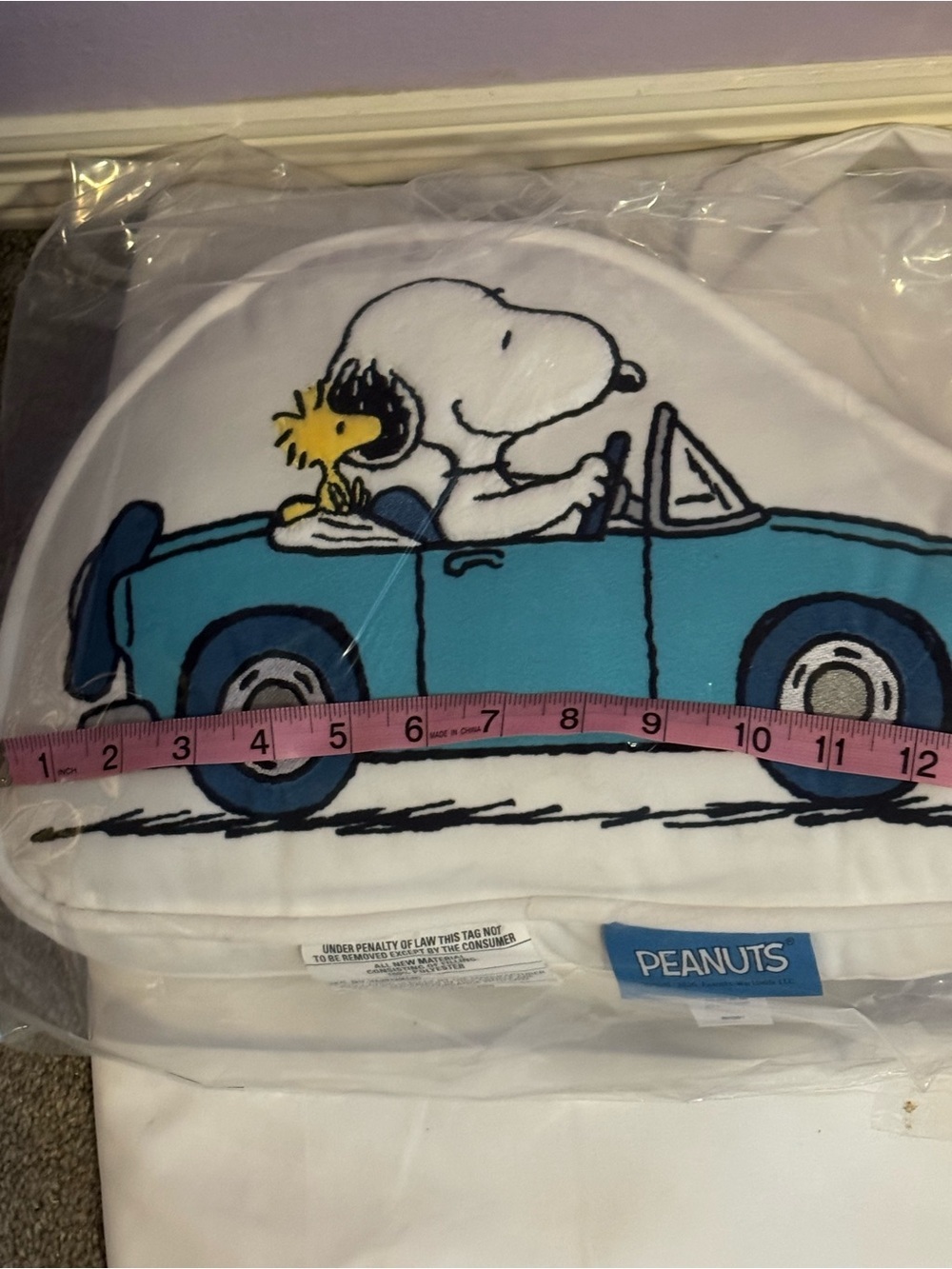 Peanuts White Pillow with Snoopy & Woodstock in Blue Car - Picture 4 of 5
